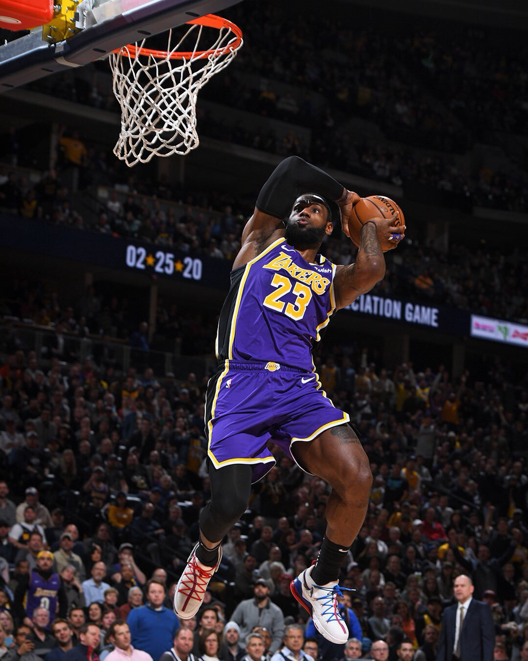 完成续约 完成续约