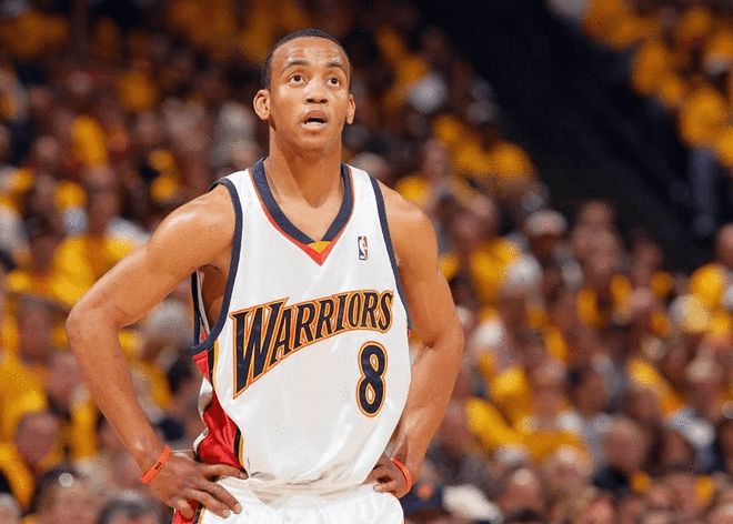 球队中场的 球队中场的