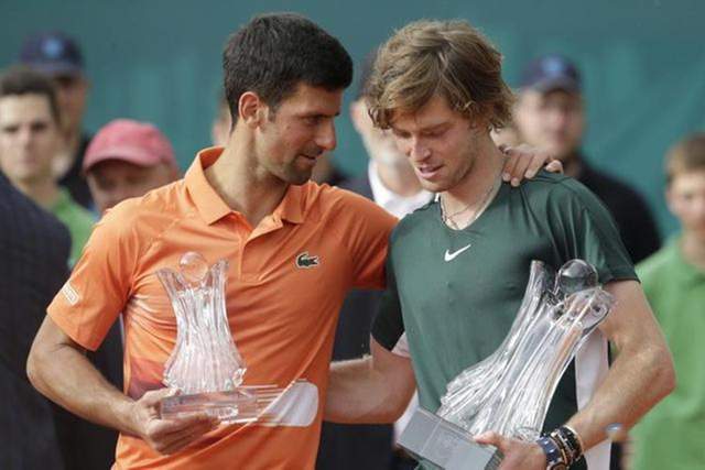 队不得不重 队不得不重